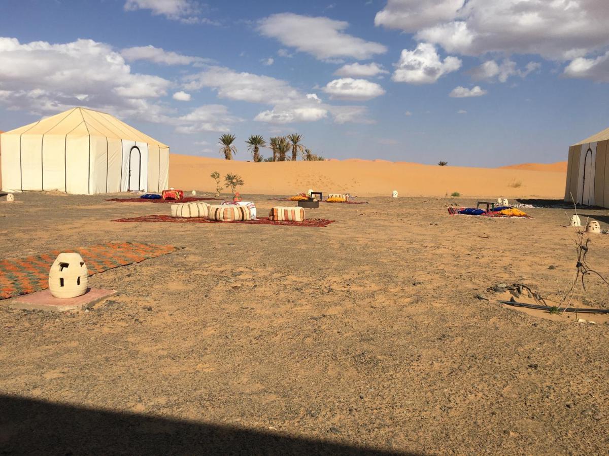 Sahara Camp Hotell Adrouine Exteriör bild
