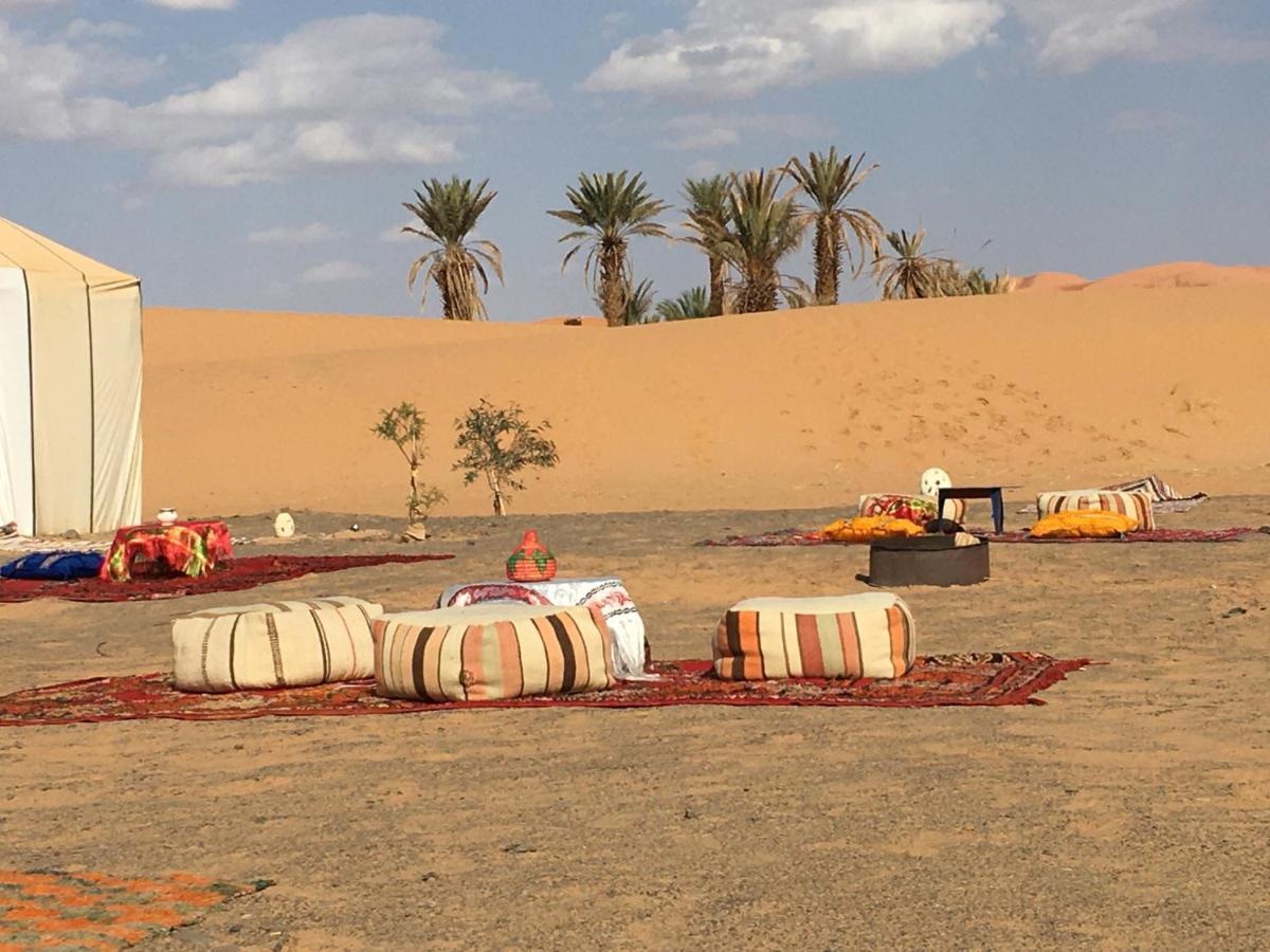 Sahara Camp Hotell Adrouine Exteriör bild