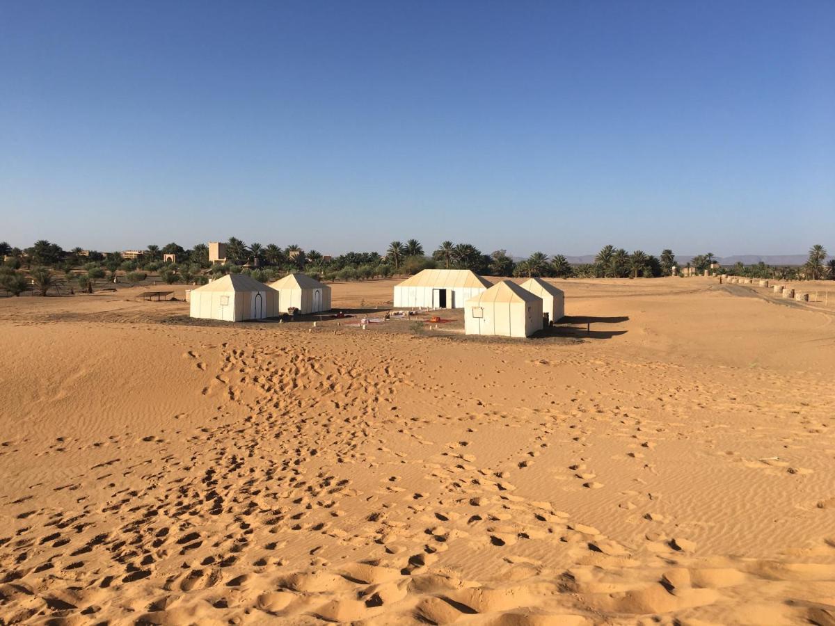 Sahara Camp Hotell Adrouine Exteriör bild