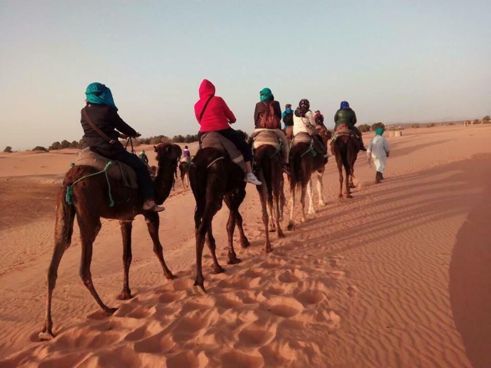 Sahara Camp Hotell Adrouine Exteriör bild